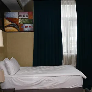 تحقق من التوفر